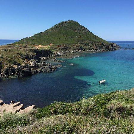 Ajaccio Magnifique T2 37M2 Centre Ville Vue Mer Au Bord De La Plage Neuf 4 Couchages Balcon Parking Prive Ferme Clim Wifi Dış mekan fotoğraf